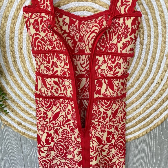 LOLITTA Womens  Zip Up Embroidered Floral Sleeveless Bodycon Dress Size P - Picture 5 of 10